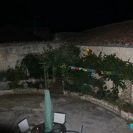 Belle's Retreat *
